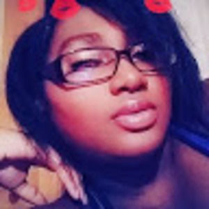 Meet your Posher, Kira